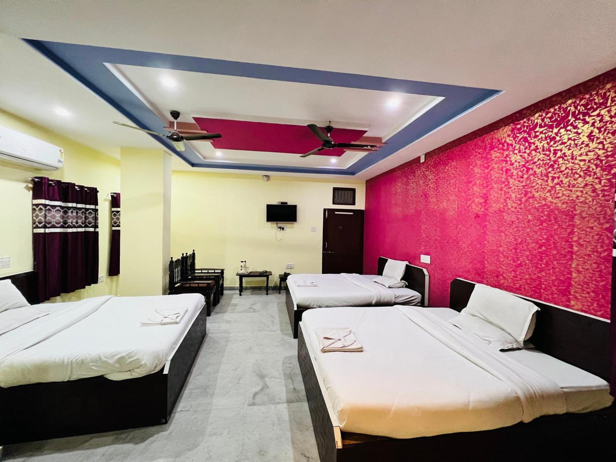 Hotel Gokul Palace Udaipur Exteriör bild